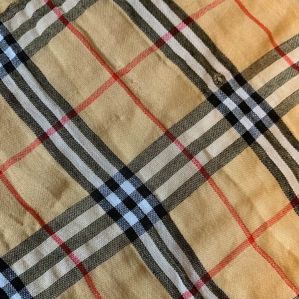 Trendy scarf - Picture 2 of 2